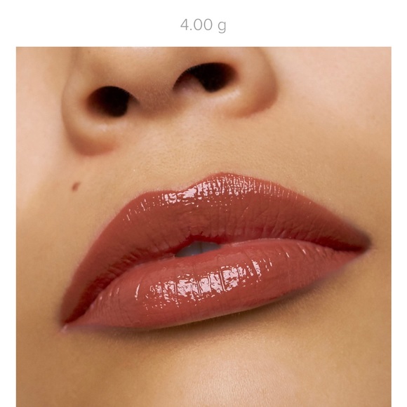 Translucent Color lipstick - Picture 3 of 5